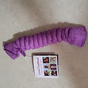 NWT scarf